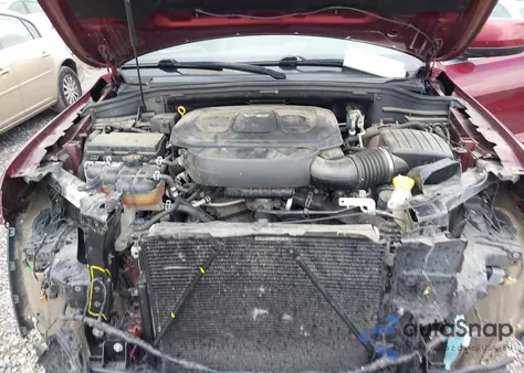 2017 Jeep Grand Cherokee Laredo 4X4 from USA, damaged, VIN 1C4RJFAGXHC688571